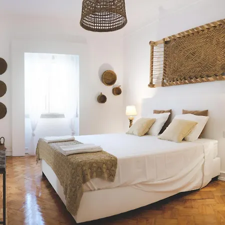 4u Airport Гостьовий будинок