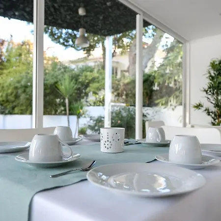 Penzion 4u Airport 3*